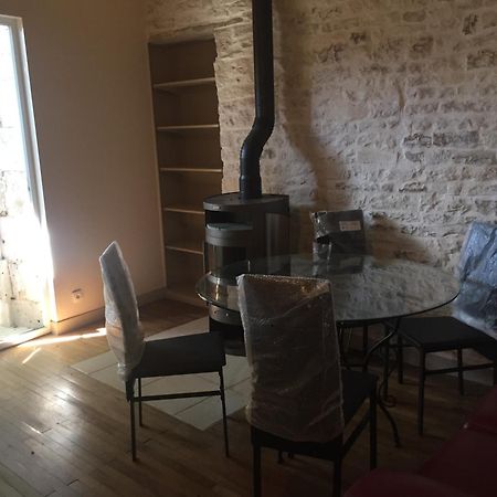 Maison De La Mare Aux Rainettes Location Vacances Standing Au Coeur Du Marais Poitevin - 3 Chambres - 6 Personnes La Celle-sous-Gouzon Esterno foto